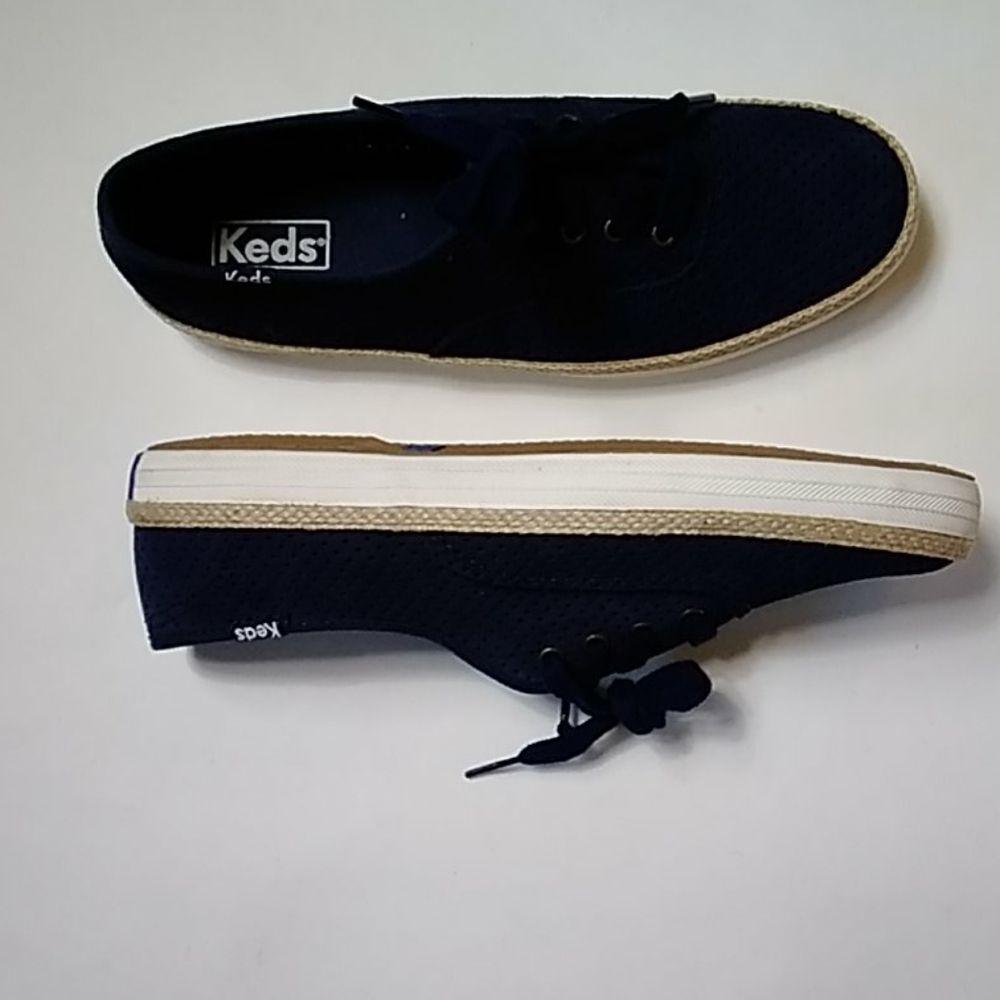 Keds Since 1916 Women Shoes Size 7.5